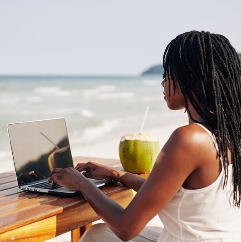 How to promote online courses & launch the right way: Behind the Scenes of Successful Course Launches 2 adobestock 343347375 1 2